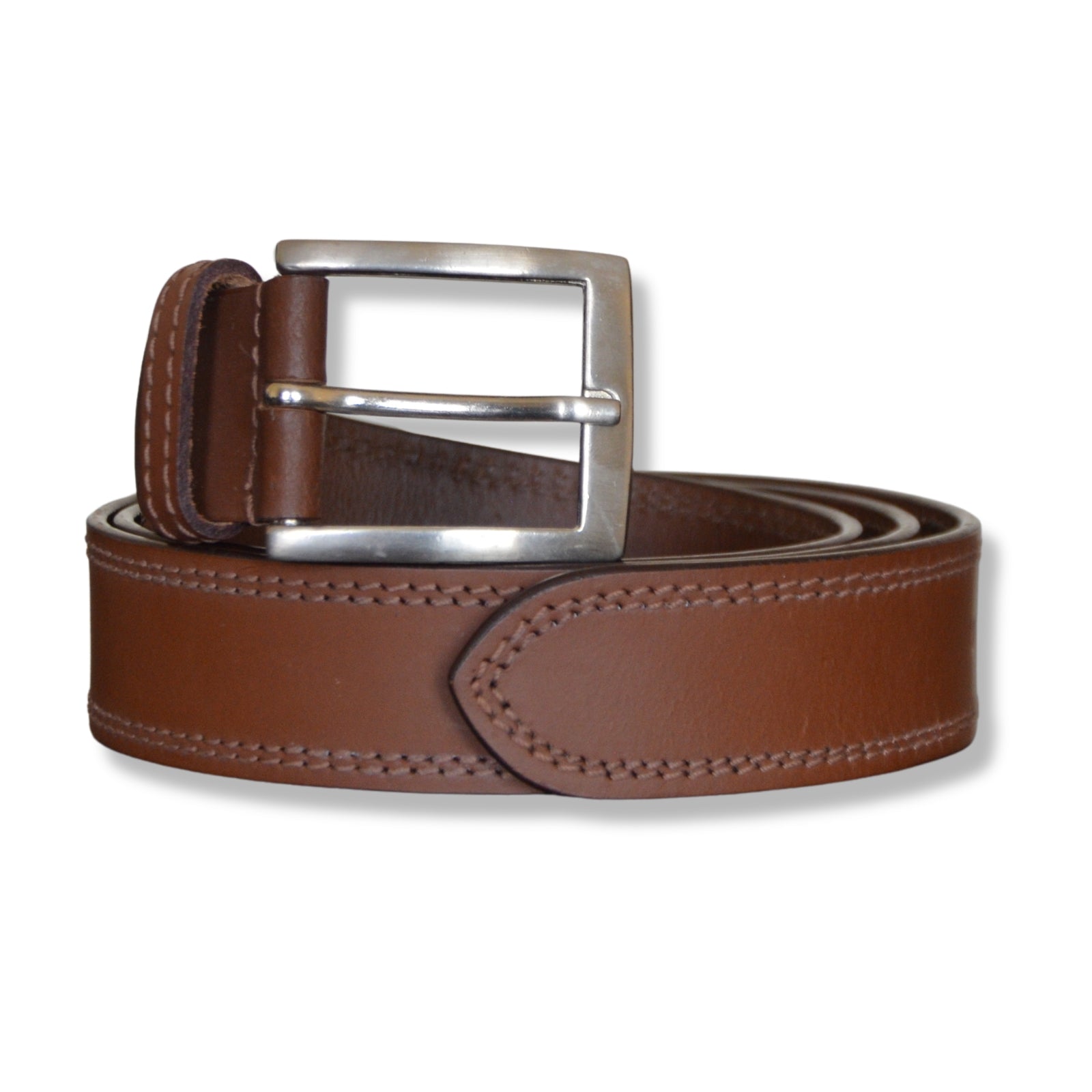 Brown leather belt with silver buckle for smart and casual outfits.